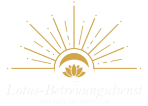 Logo des Lotus-Betreuungsdiensts mit goldener Lotusblüte, aufgehender Sonne und dem Slogan „Ihre Blüte des Vertrauens“.